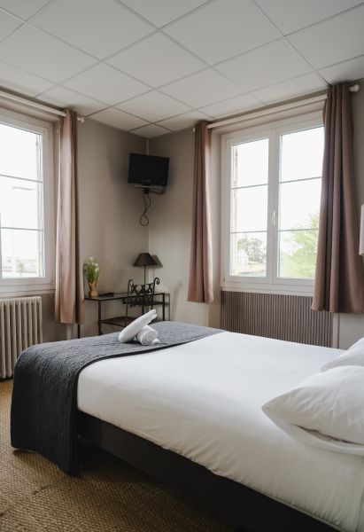 Hotel ouistreham Le Phare