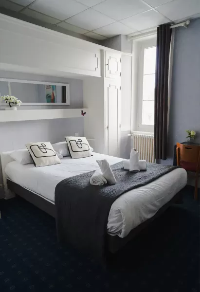 Hotel ouistreham Le Phare